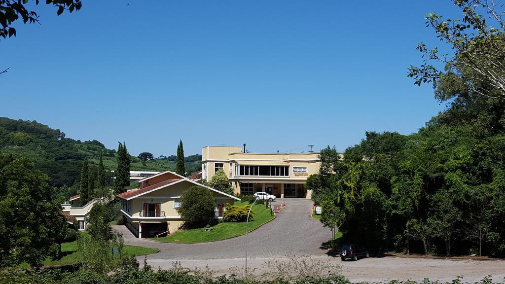 Hotel Villa Michelon เบงโต กองซัลเวส ภายนอก รูปภาพ